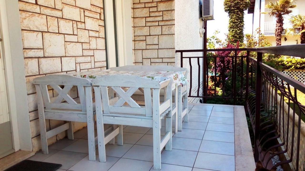 Apartmani Komunela أوماغ المظهر الخارجي الصورة