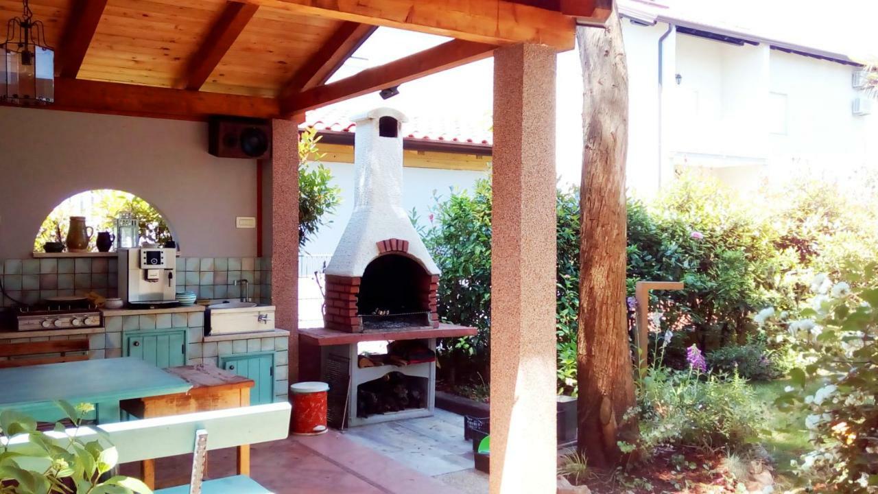 Apartmani Komunela أوماغ المظهر الخارجي الصورة