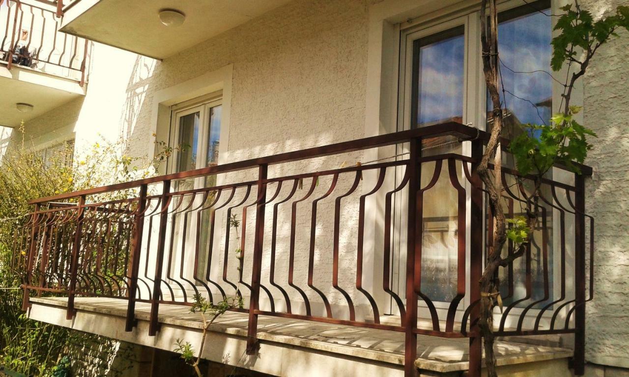 Apartmani Komunela أوماغ المظهر الخارجي الصورة