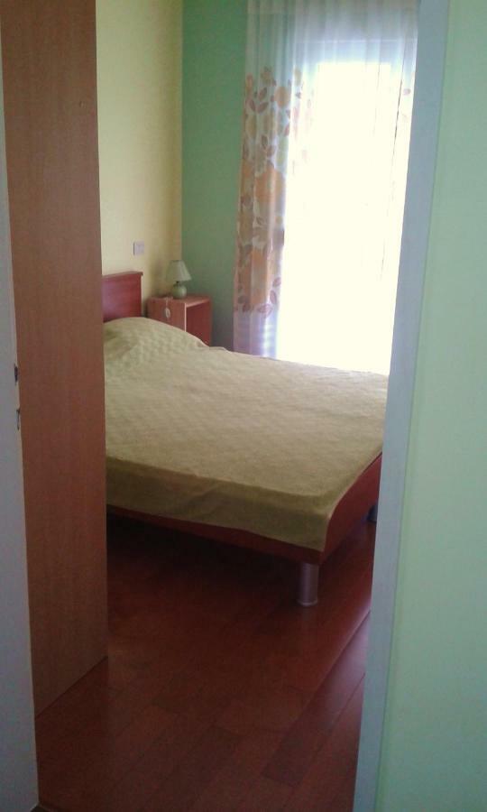 Apartmani Komunela أوماغ المظهر الخارجي الصورة